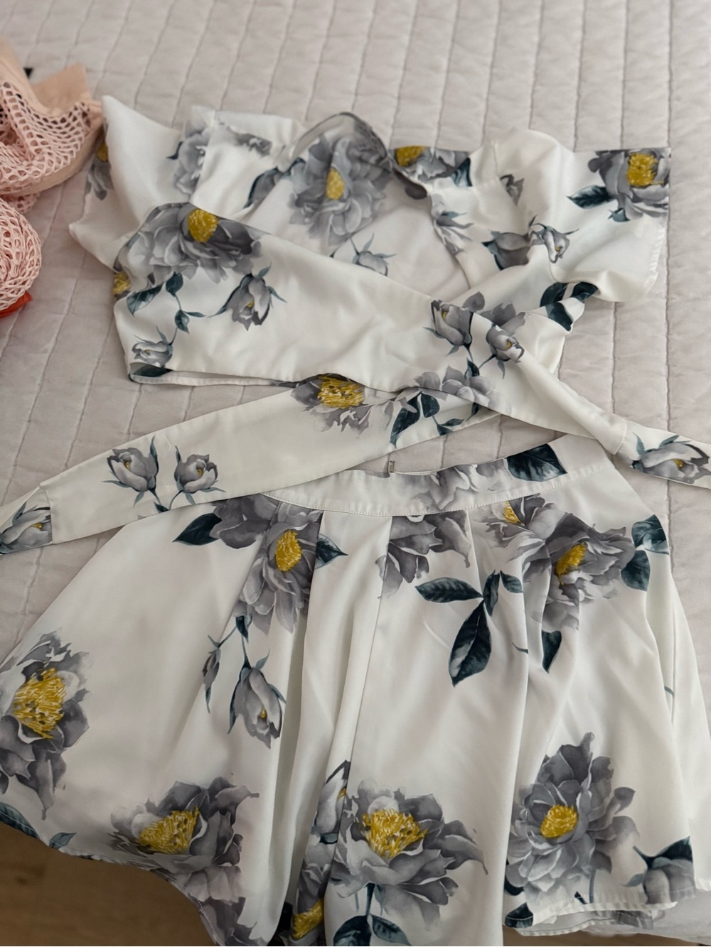 Fashion Nova White Floral Two-Piece Set with Gray and Yellow Details - Picture 2 of 3